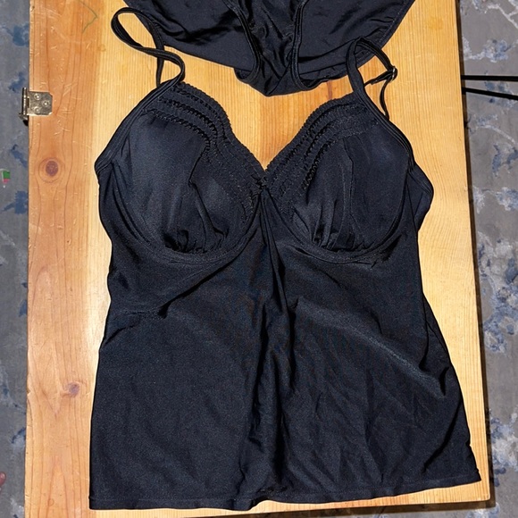 Black 4 piece swim bundle matching size 8 Medium Tankini, coverup and bikini top - Picture 6 of 10